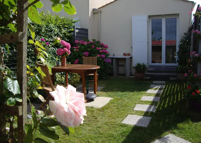 Apartament A Pied Vrai Lit Linge Fourni Jardin