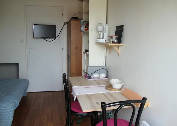 Appartamento à Pied Vrai Lit Linge Fourni Jardin